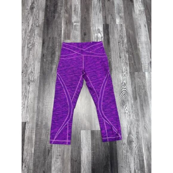 Size 6 - Lululemon Free Flow Crop Legging "Purple" - Picture 1 of 4